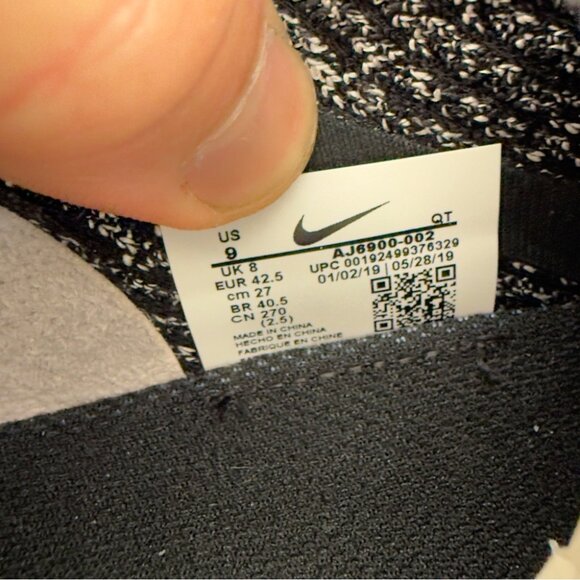 Nike Air Vapormax Flyknit 3 Oreo Black Gray Size 9 - Picture 2 of 15